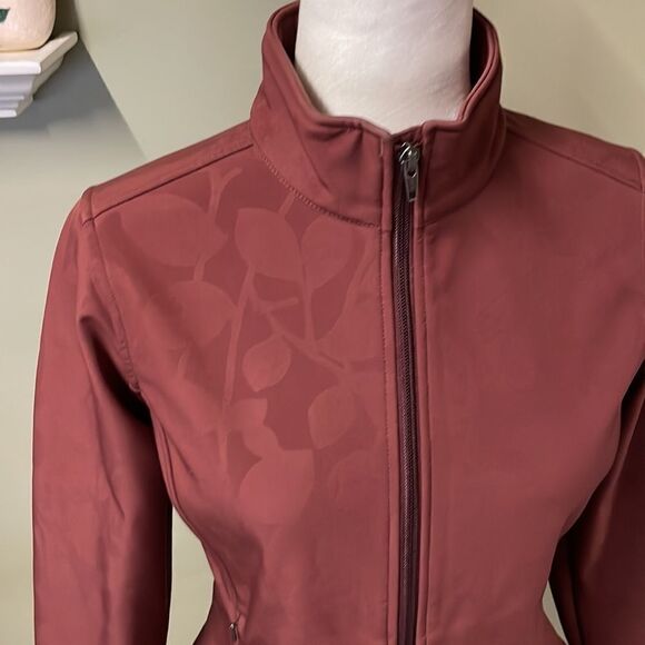 Patagonia Jacket  - Picture 1 of 17